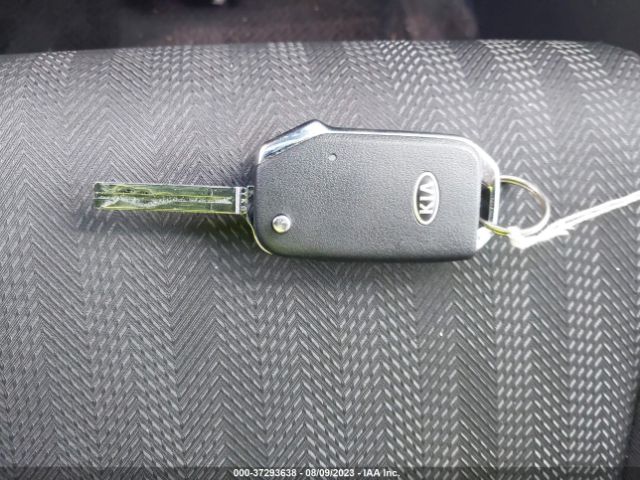 KNDPM3AC0N7018798 KIA Sportage Lx