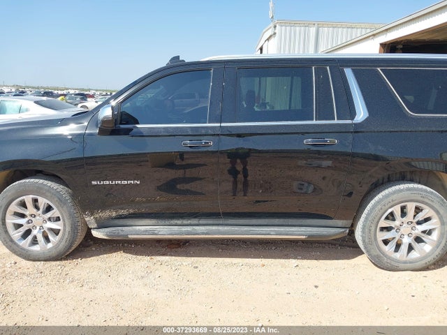 Chevrolet Suburban Premier 2022 1GNSKFKD8NR140071 Image 14