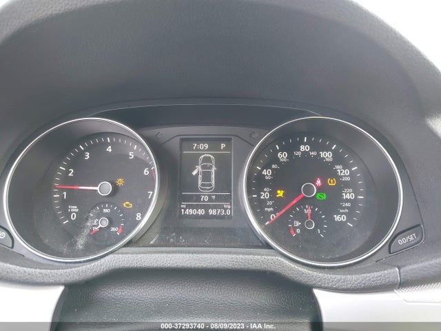 1VWAT7A3XGC015446 Volkswagen Passat 1.8t S