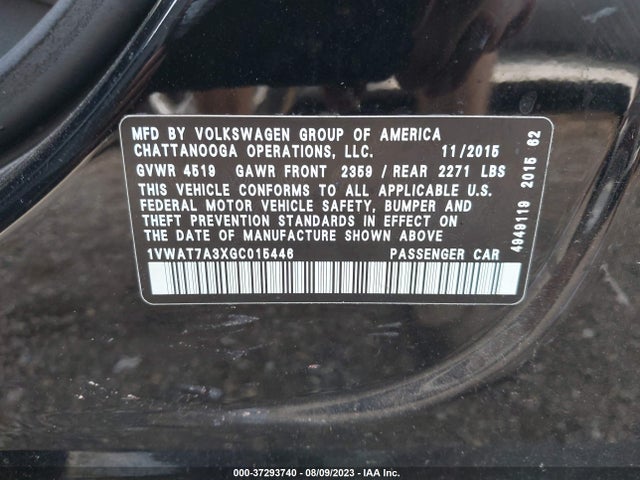 1VWAT7A3XGC015446 Volkswagen Passat 1.8t S