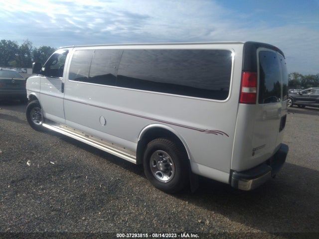 Chevrolet Express Passenger Lt 2019 1GAZGPFG1K1204117 Image 3