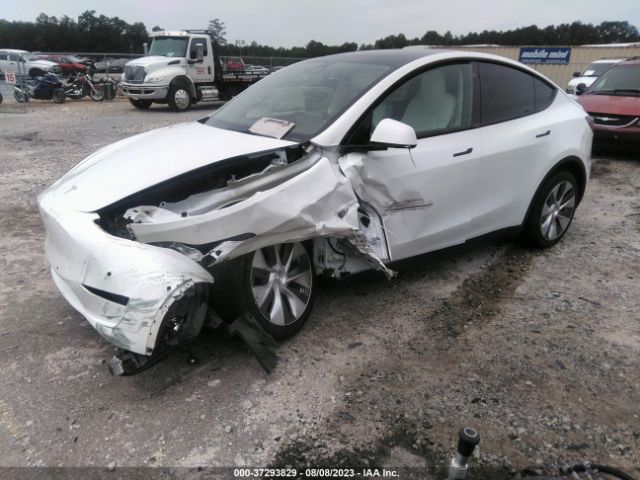7SAYGDEE5NF388784 Tesla Model Y Long Range