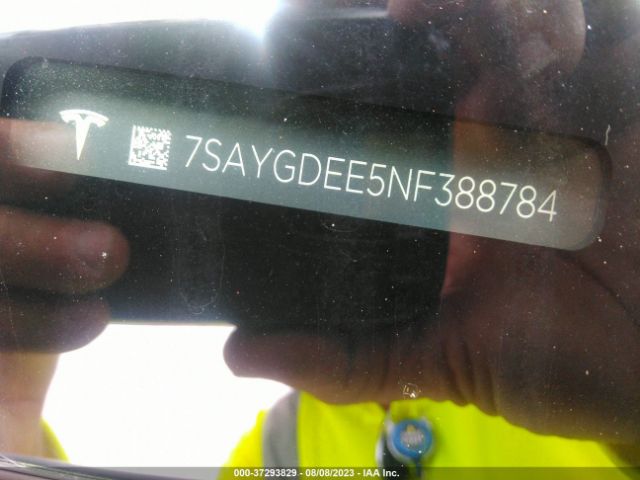 7SAYGDEE5NF388784 Tesla Model Y Long Range