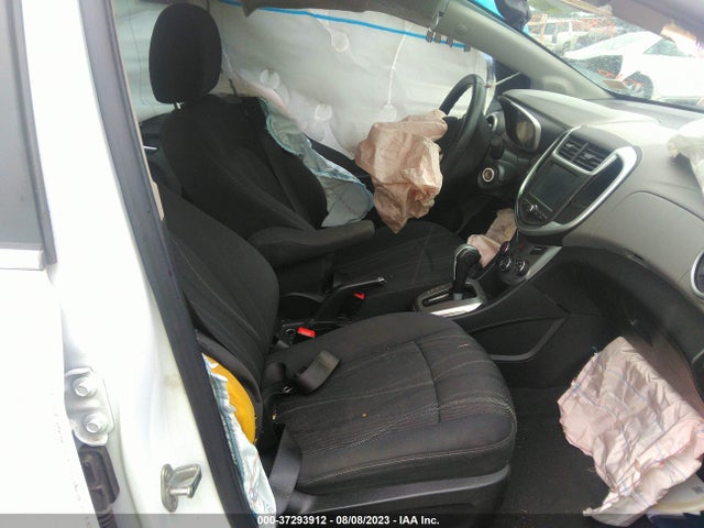 Chevrolet Sonic Lt Auto 2017 1G1JD5SH4H4128733 Image 5