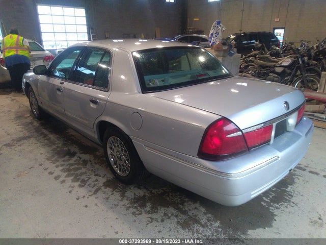 2002 MERCURY GRAND MARQUIS GS VIN: 2MEFM74W62X648466