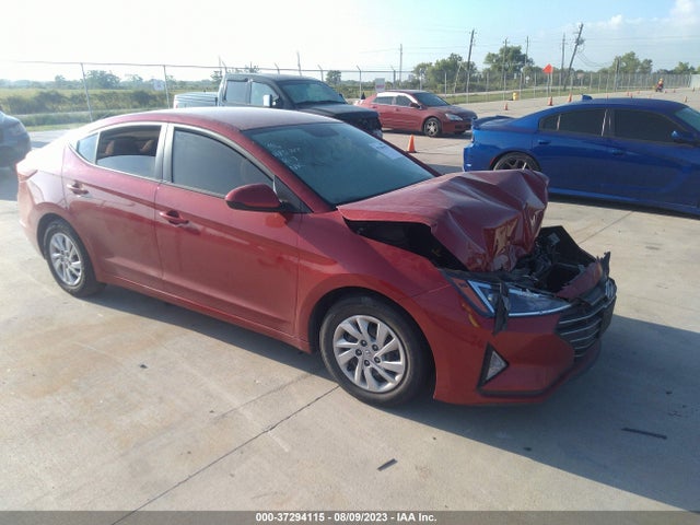 2019 5NPD74LF2KH478978 main image