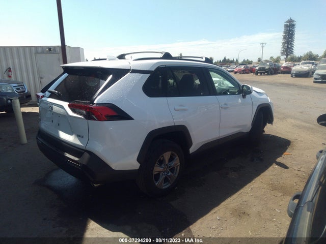 2023 TOYOTA RAV4 XLE VIN: 2T3W1RFV4PC230324