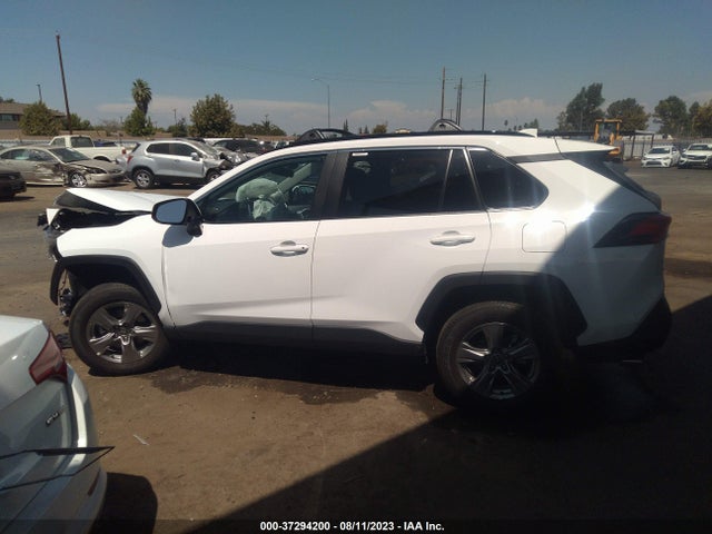 2023 TOYOTA RAV4 XLE VIN: 2T3W1RFV4PC230324