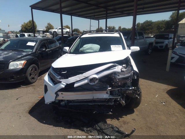 2023 TOYOTA RAV4 XLE VIN: 2T3W1RFV4PC230324