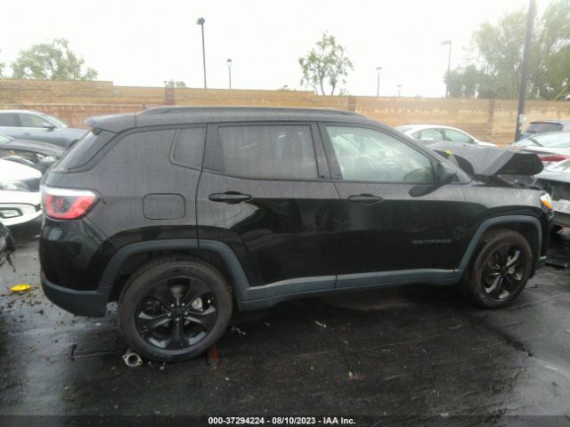 3C4NJCBB0JT407629 Jeep Compass Altitude