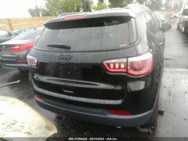 3C4NJCBB0JT407629 Jeep Compass Altitude