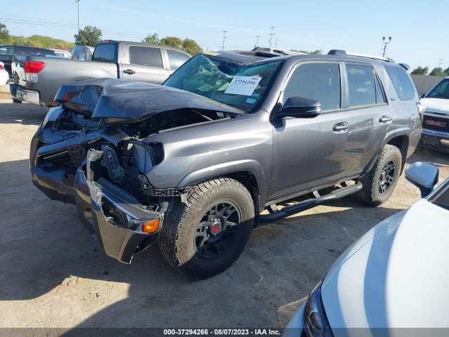 Toyota 4runner Sr5 Premium 2023 JTEFU5JR8P5280607 Image 2
