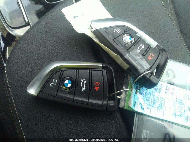 BMW 5 Series 530e Xdrive 2023 аукцион фото