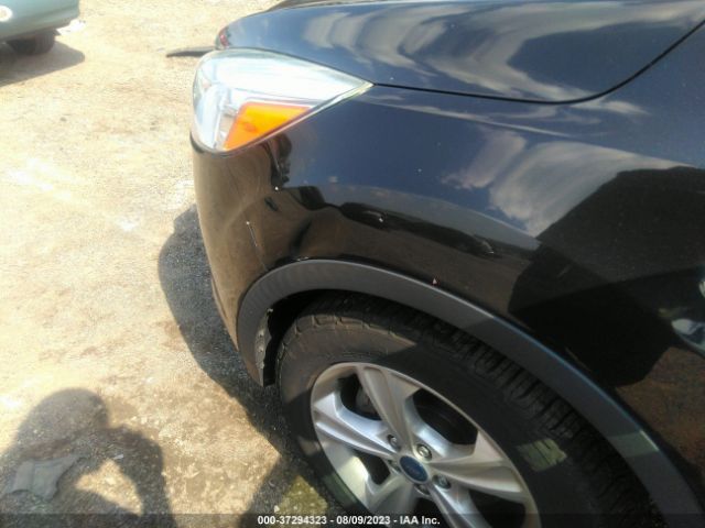 1FMCU0GX9FUC54548 Ford ESCAPE SE
