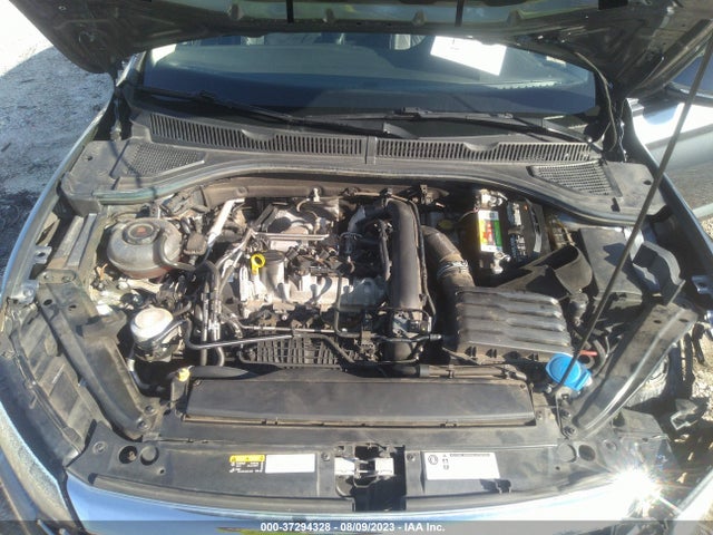 3VWGB7BU6KM233072 Volkswagen Jetta Sel Premium