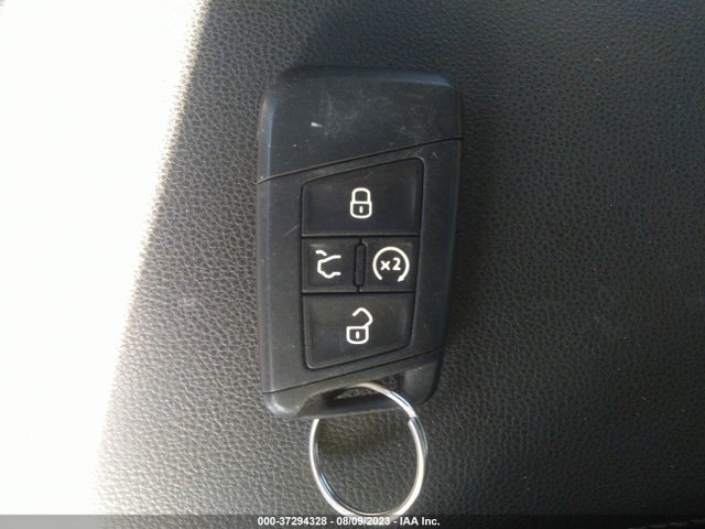 3VWGB7BU6KM233072 Volkswagen Jetta Sel Premium