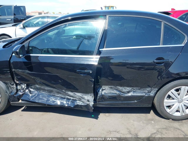 3VW2B7AJ6HM359605 Volkswagen Jetta 1.4t S