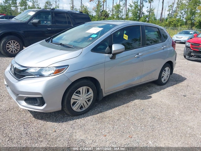 Honda FIT LX 2019 3HGGK5H48KM725120 Image 2