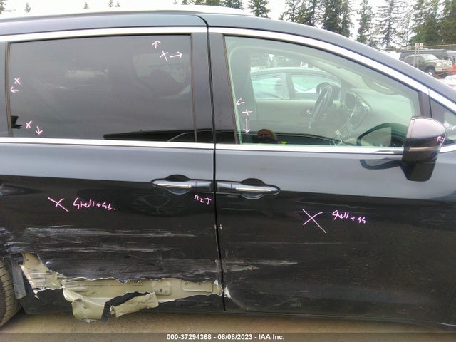 2C4RC1BG6MR533819 Chrysler Pacifica Touring L