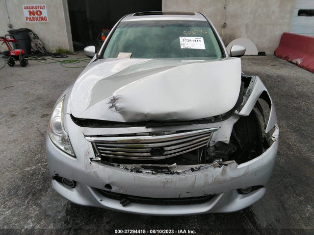 JN1CV6AR8FM520742 Infiniti Q40