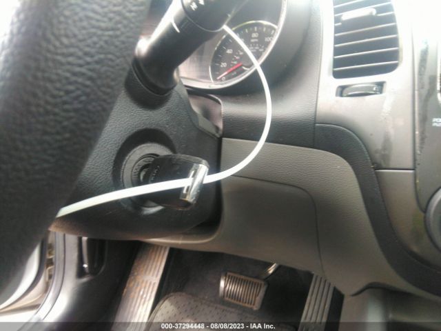 3KPFK4A79HE084975 KIA FORTE LX