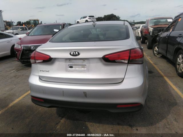 3KPFK4A79HE084975 KIA FORTE LX