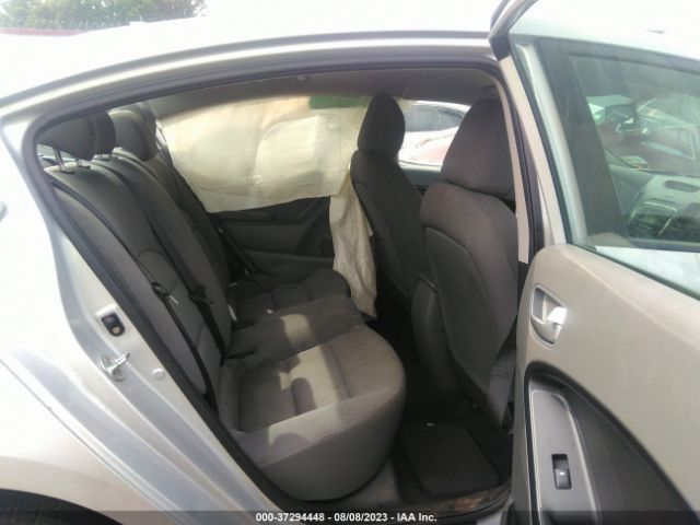 3KPFK4A79HE084975 KIA FORTE LX
