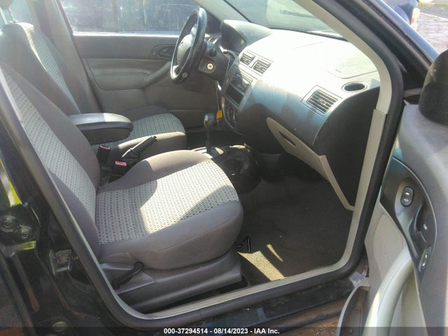 2007 FORD FOCUS S/SE/SES VIN: 1FAFP34N37W360700