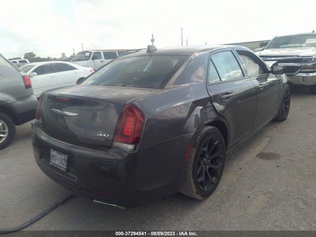 2C3CCAAG3KH602058 Chrysler 300 Touring