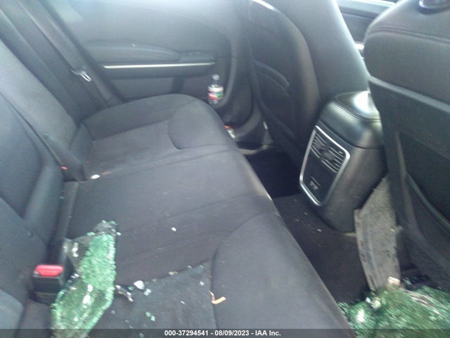 2C3CCAAG3KH602058 Chrysler 300 Touring