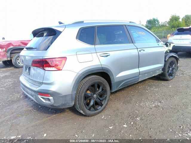 3VVLX7B24NM074818 Volkswagen TAOS SE