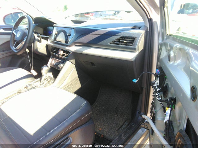 3VVLX7B24NM074818 Volkswagen TAOS SE