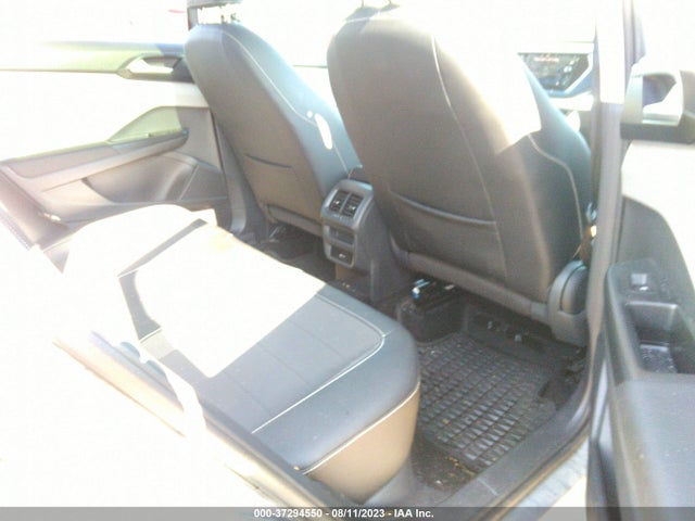 3VVLX7B24NM074818 Volkswagen TAOS SE