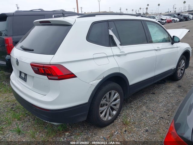 3VV1B7AX9LM098242 Volkswagen TIGUAN S