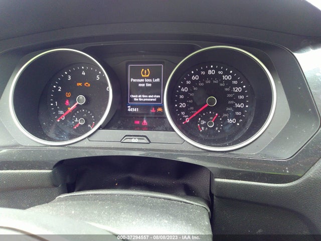 3VV1B7AX9LM098242 Volkswagen TIGUAN S
