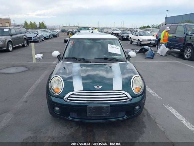 2008 MINI COOPER HARDTOP VIN: WMWMF33568TT63547