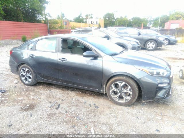 3KPF24AD1LE256401 KIA Forte Lxs