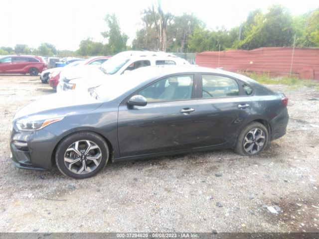 3KPF24AD1LE256401 KIA Forte Lxs