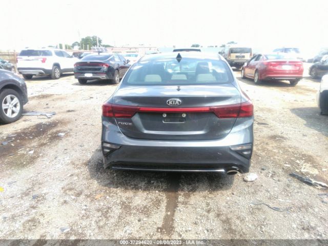 3KPF24AD1LE256401 KIA Forte Lxs