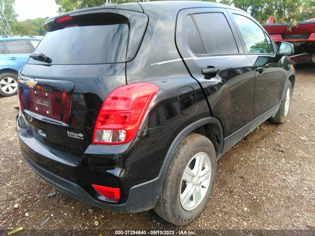 Chevrolet TRAX LS 2020 KL7CJKSB7LB086983 Image 4
