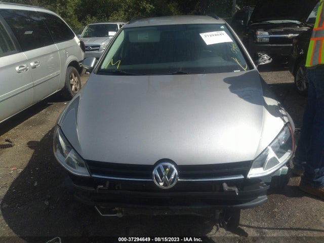3VW017AU0HM537819 Volkswagen Golf Sportwagen S