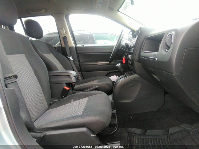 2013 JEEP COMPASS LATITUDE VIN: 1C4NJDEB7DD101460