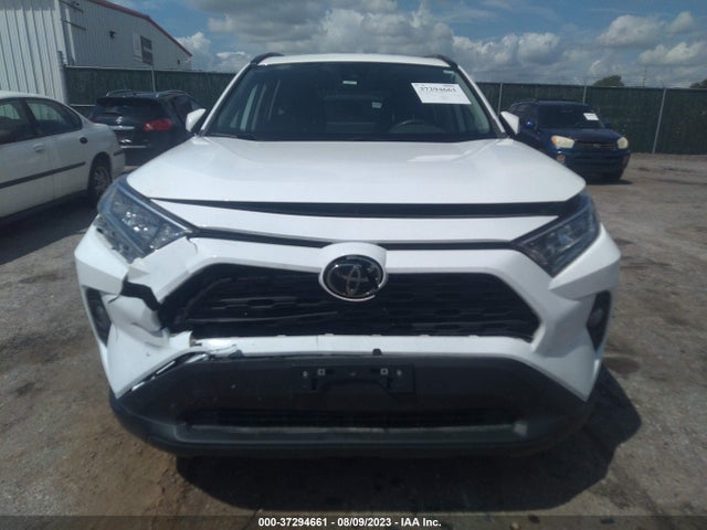 2021 TOYOTA RAV4 XLE VIN: 2T3P1RFV0MC220163