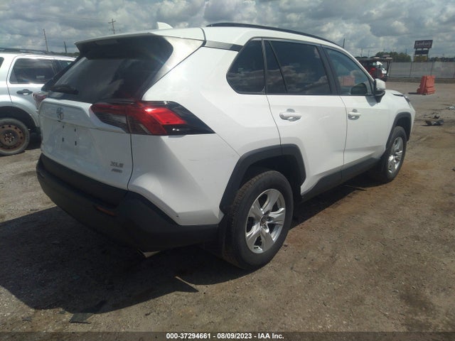 2021 TOYOTA RAV4 XLE VIN: 2T3P1RFV0MC220163