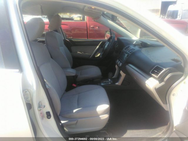 JF2SJABC8GH432559 Subaru Forester 2.5i