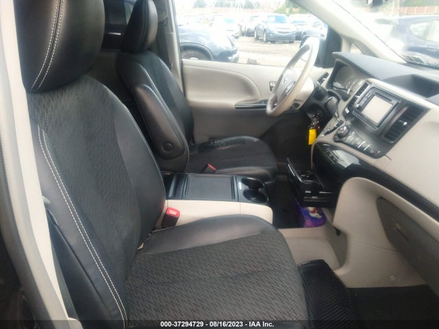 Toyota SIENNA SE 2014 5TDXK3DC4ES444162 Image 5