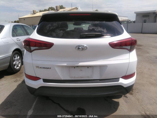Hyundai Tucson Sel Plus 2018 KM8J33A40JU814394 Image 16