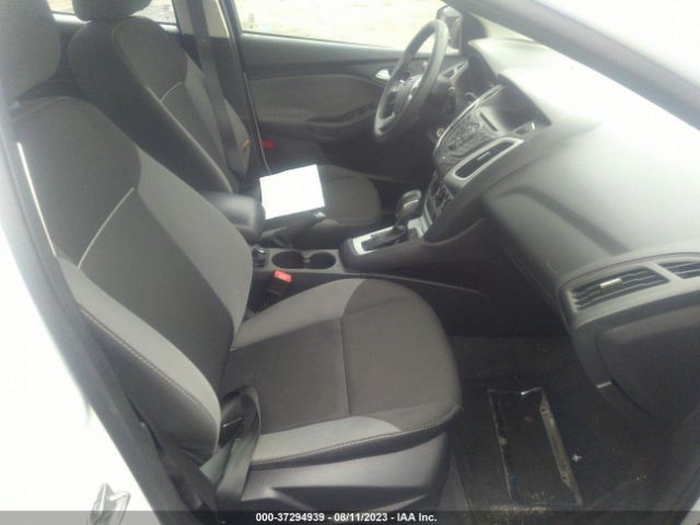 1FADP3F21EL363426 Ford FOCUS SE