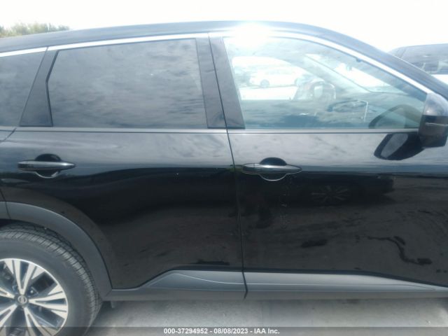 5N1AT3BA9MC777960 Nissan ROGUE SV