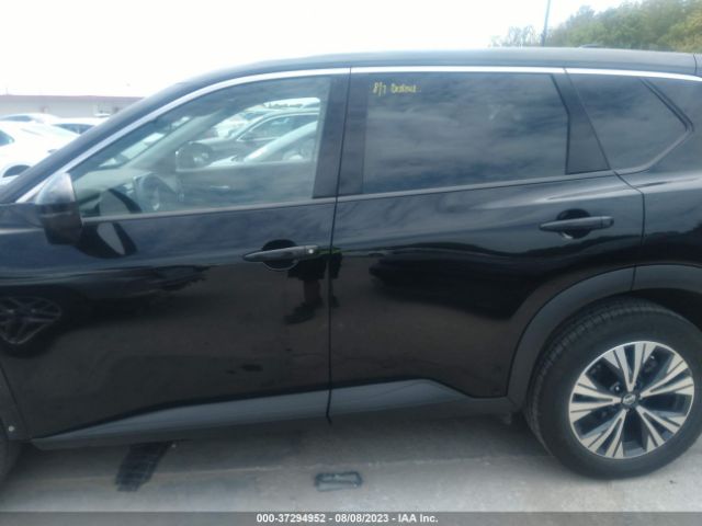 5N1AT3BA9MC777960 Nissan ROGUE SV